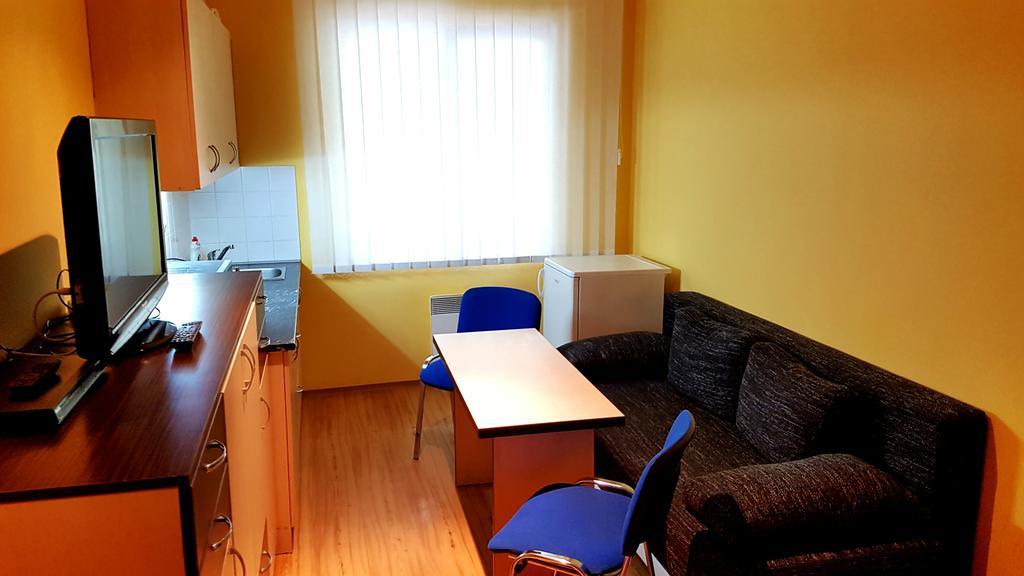 Apartmany Orbit Karlov Мала-Моравка Экстерьер фото